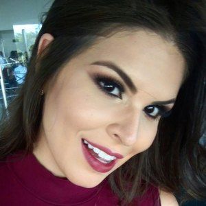 Meet your Posher, Ana paula